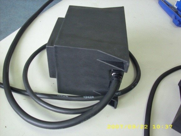 Low frequency transformer