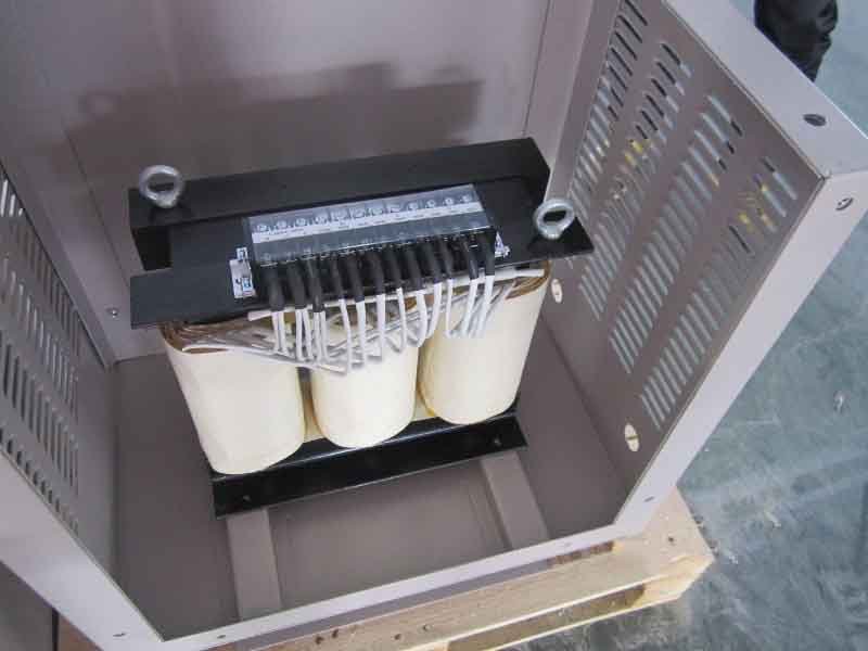 Three phase transformer manufacturer